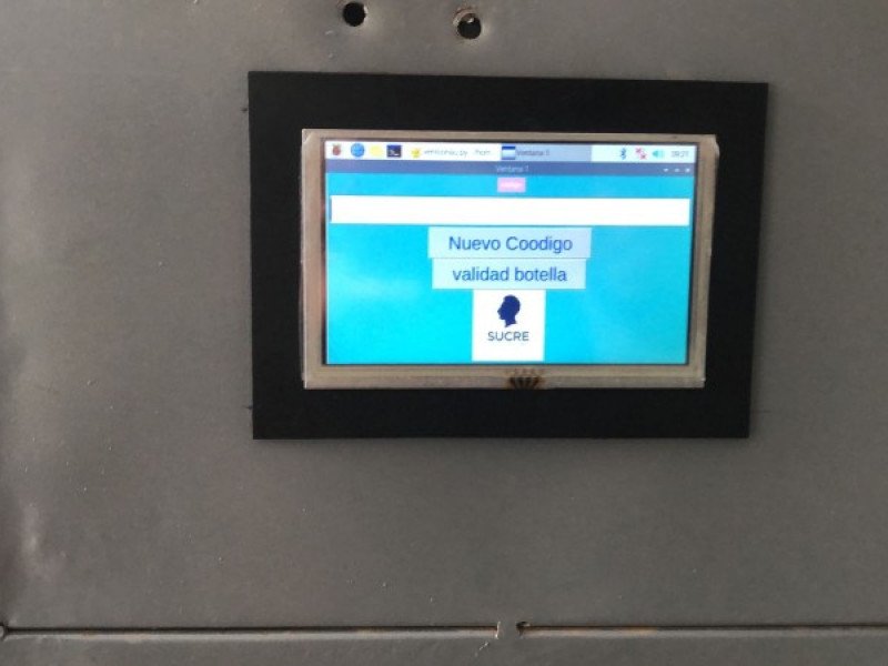 RECICLADORA DE BOTELLAS 