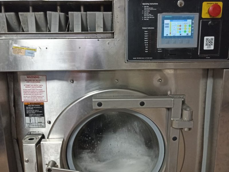CAMBIO DE SISTEMA VIEJO POR UNO MODERNO LAVADORA INDUSTRIAL HOTELERA