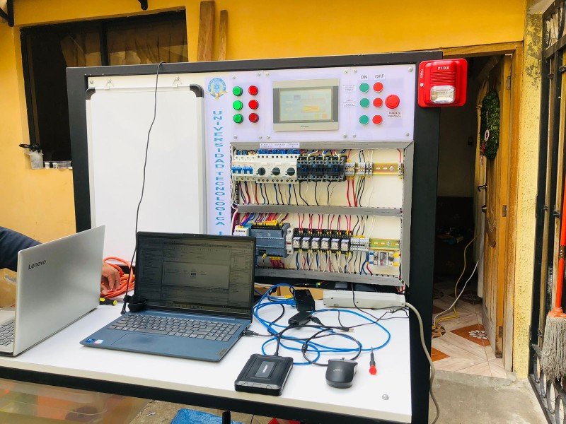 Modulo de Presión, Dosificación, y Control de Temperatura en un Tanque 