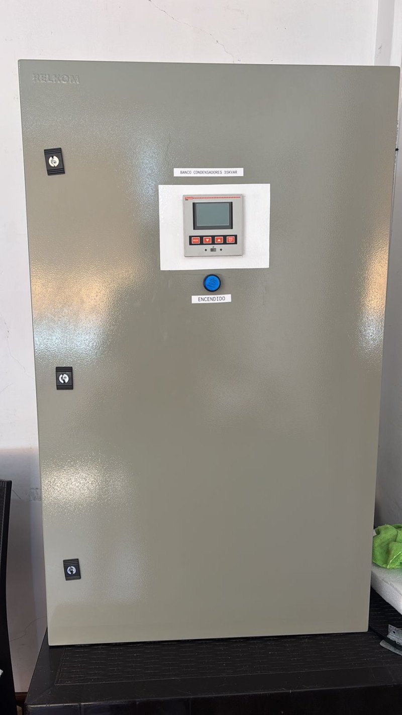 BANCO DE CONDENSADORES DE 35KVAR